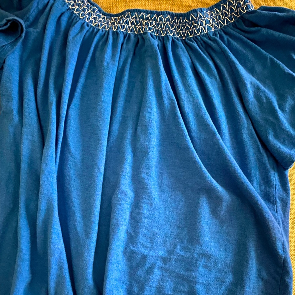 Short sleeve off the shoulder top by LOFT, size large